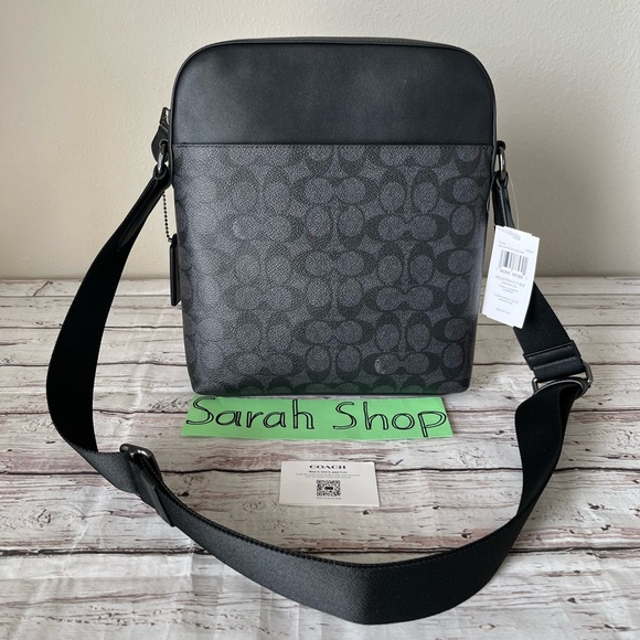 ✅Coach Houston Flight Bag In Signature - Picture 3 of 16